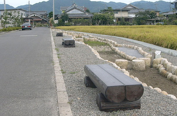丸太ベンチ2A号