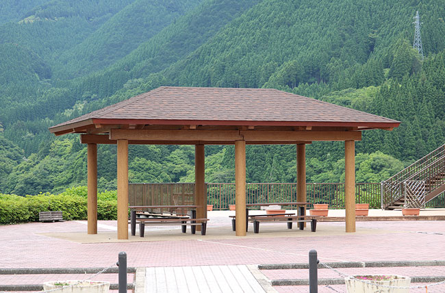 擬木 PCギ木 寄棟東屋30N 写真