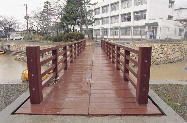 擬木 PCギ木 平橋 写真
